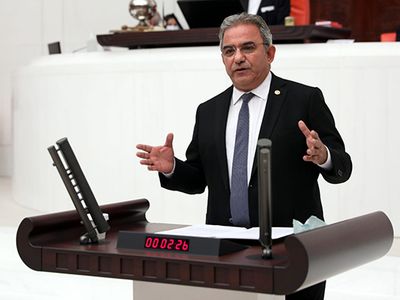 Çetin Osman Budak'tan kıyı yağması uyarısı