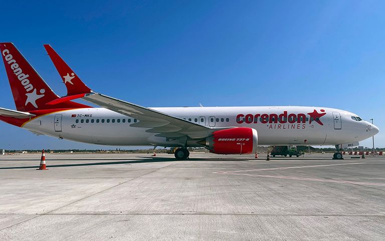 Corendon yeni uçağı Boeing 737-8’i teslim aldı