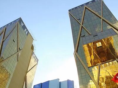 Resepsiyondan anahtarı alıp, 7. kattaki otel misafirini öldürdüler