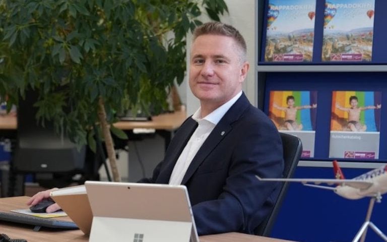 Deniz Uğur: Alman turist Türkiye için beklemede