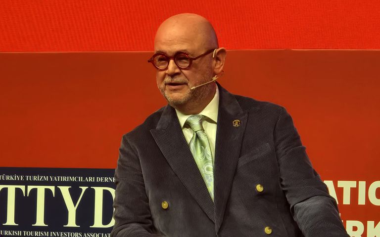 Dimitris Manikis: Olumsuz söylemlerden bıktım, turizm mutlu bir sektör