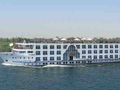 Mısır Nil Nehri turlarını yeniden başlatıyor