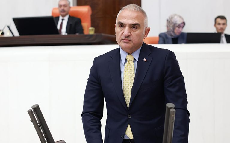 Mehmet Nuri Ersoy 2023 turizm hedefini açıkladı