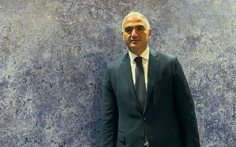 Ersoy açıkladı: İngiliz turist hedefi 5 milyon