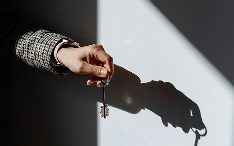 Ticaret Bakanlığı ‘1 TL’ye satılık ev’ ilanlarıyla ilgili harekete geçti