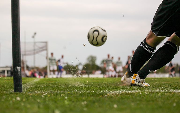 Antalya’da kamp yapan futbol kulübüne Ruslarla maç yasağı