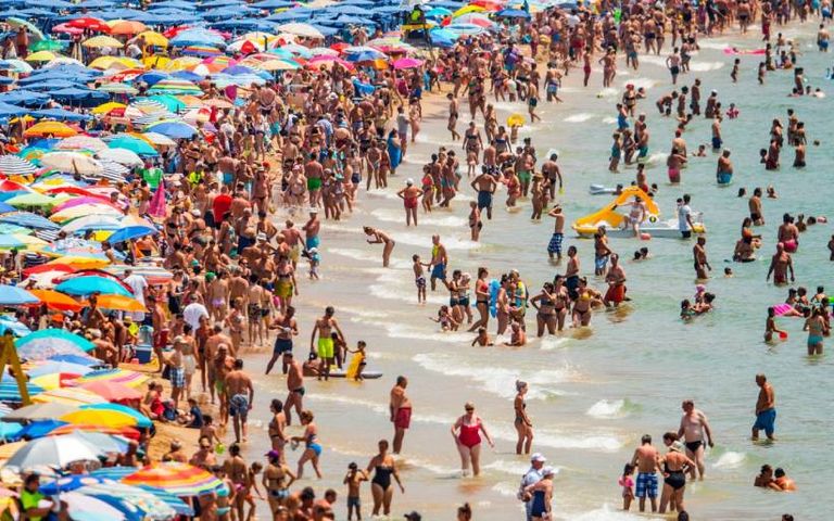 İspanya’nın 7 aylık turist sayısı ve turizm geliri açıklandı