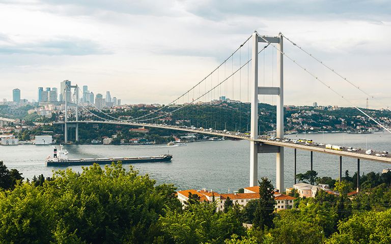 Köprü ve otoyol ücretlerine yeni zam