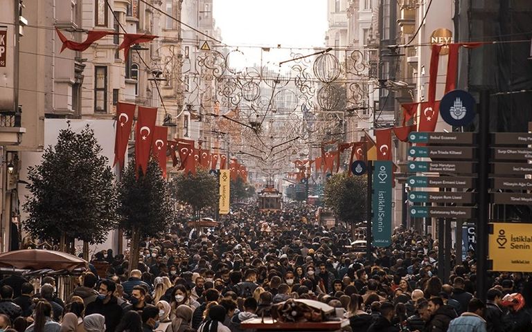 İstanbul’a gelen 10 turistten 1’i Rus