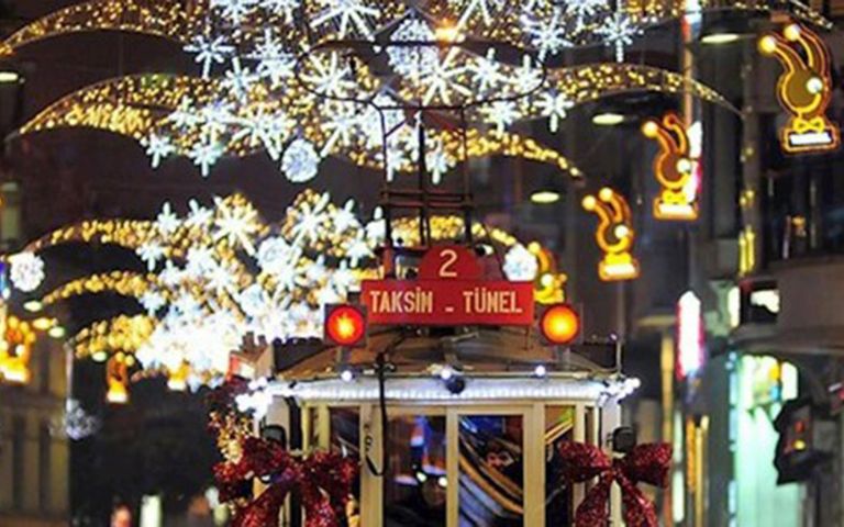 Ruslar yılbaşı tatili için Türkiye’ye yöneldi