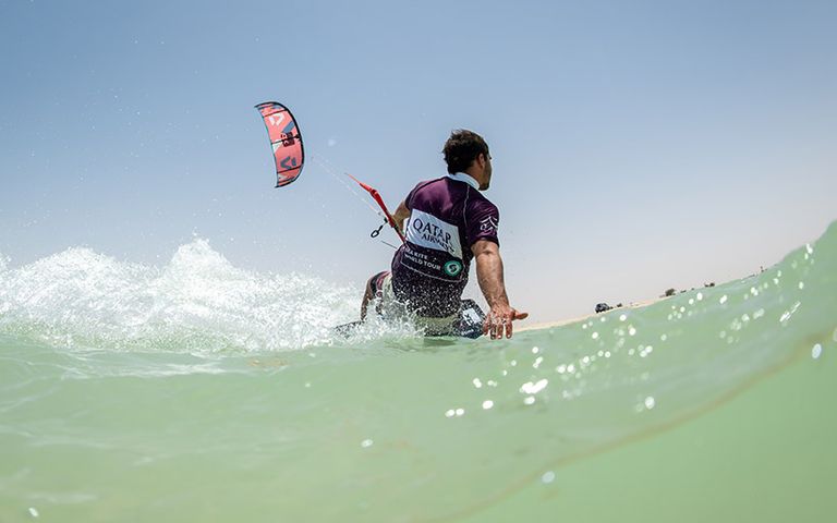 Katar, GKA Serbest Stil Kitesurf Dünya Kupası 2023'e davet ediyor
