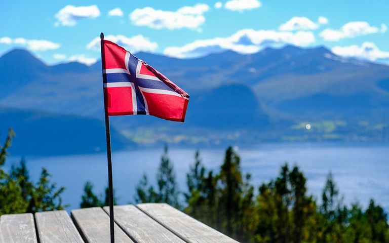 Norveç, Rus turistlere sınırlarını kapatıyor