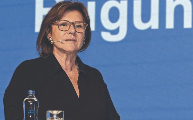 Oya Narin: Faiz oranları yüksek olduğu için yatırımlar geriye düştü