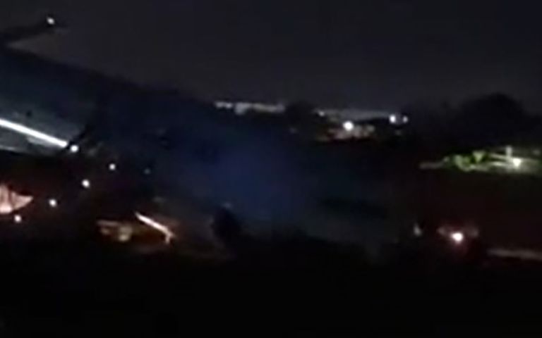Sert iniş yapan uçak pistten çıktı