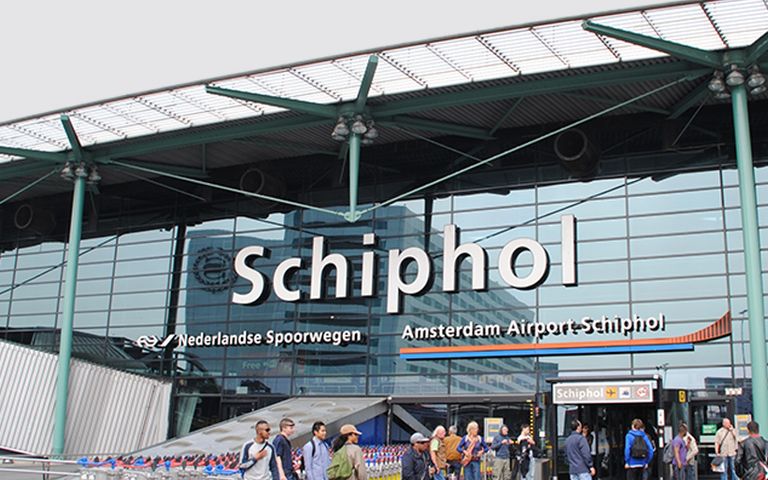 Schiphol Havalimanı uçuşları azaltıyor, IATA ve hava yolu şirketlerinden tepki