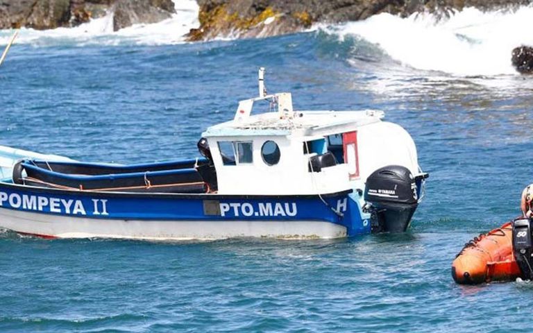 Şili’de turistleri taşıyan tekne battı, 7 kişi hayatını kaybetti