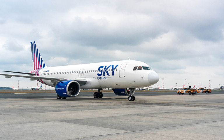 SKY express, Atina’dan İstanbul’a uçuş başlattı