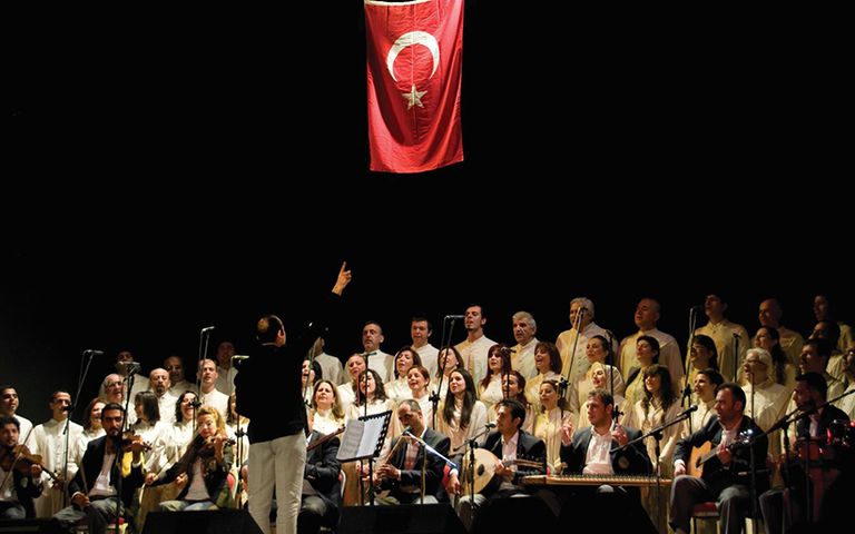 Depremde 7 üyesini kaybeden Antakya Medeniyetler Korosu, Titanic Luxury Collection Bodrum’da