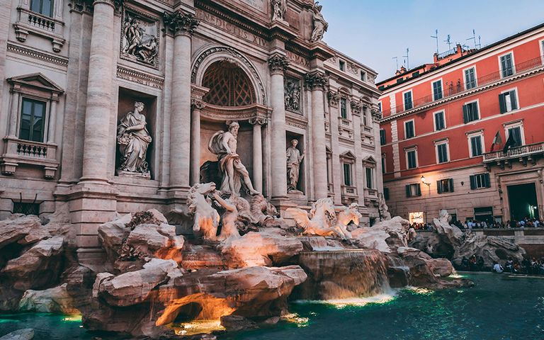 Roma’daki ünlü Trevi Çeşmesi’ne ziyaret ücretli olacak