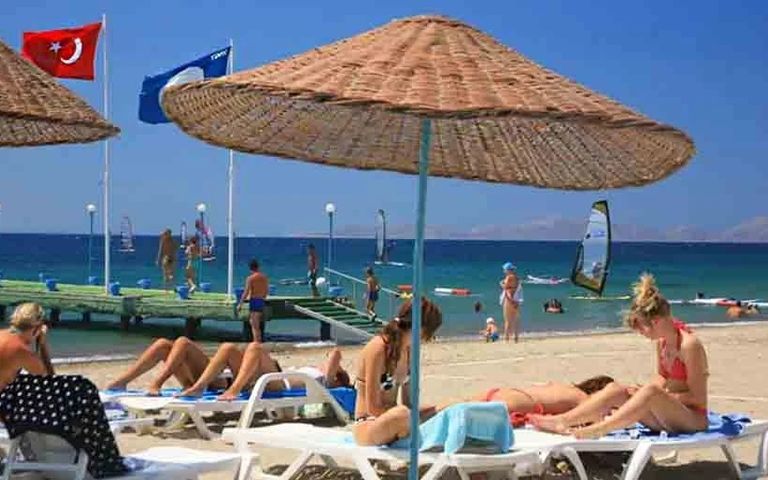 Rus turistlere en pahalı Mayıs tatili Türkiye'de