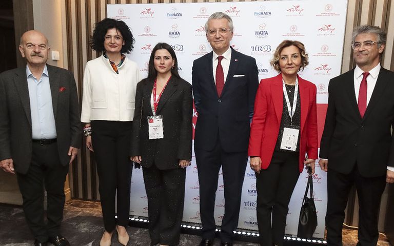 TÜROB’tan Yunanistan raporu: 1,4 milyon kişi gidecek, 800 bin kişi gelecek