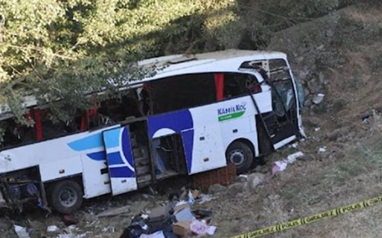 12 kişinin hayatını kaybettiği kazada şoför kalp krizi geçirmiş
