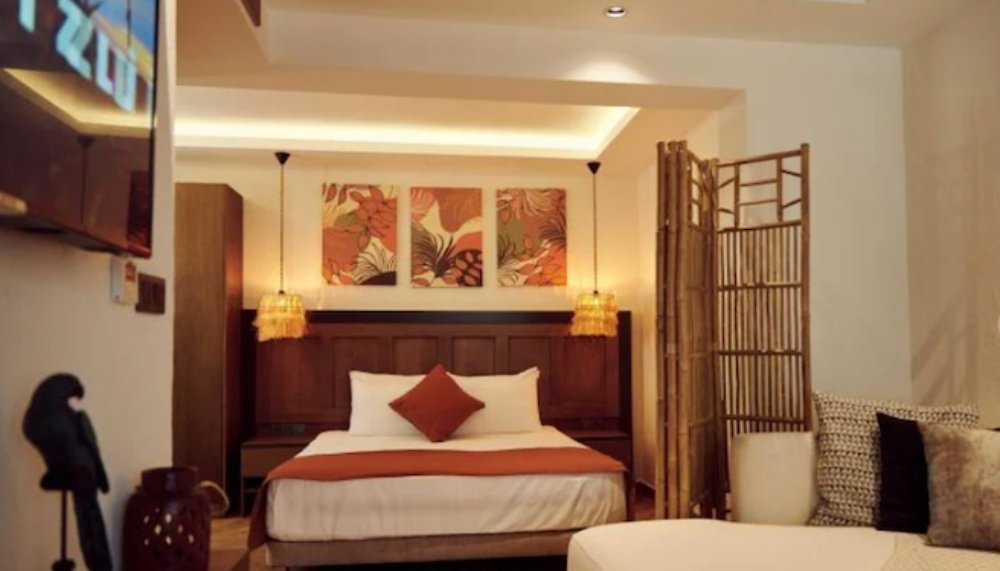 Parmos Otel