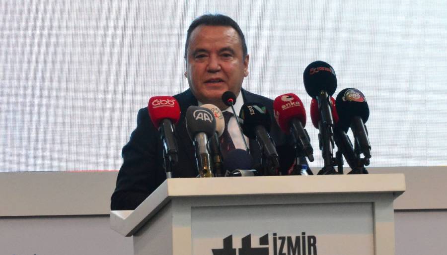 Muhittin Böcek